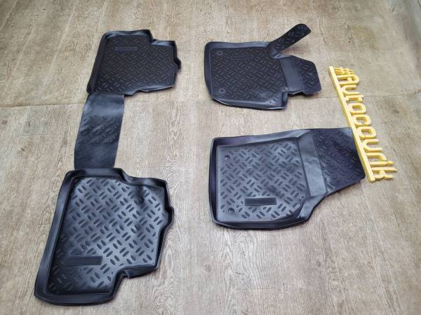 Резиновые коврики в салон Audi Q3 (8U) (2011-2015)
